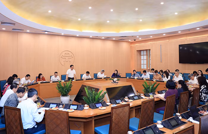 Ban Văn hóa-Xã hội, HĐND thành phố Hà Nội làm việc với Sở Văn hóa và Thể thao, Sở Thông tin và Truyền thông về lĩnh vực quảng cáo trên địa bàn thành phố. (Ảnh: Hanoi)