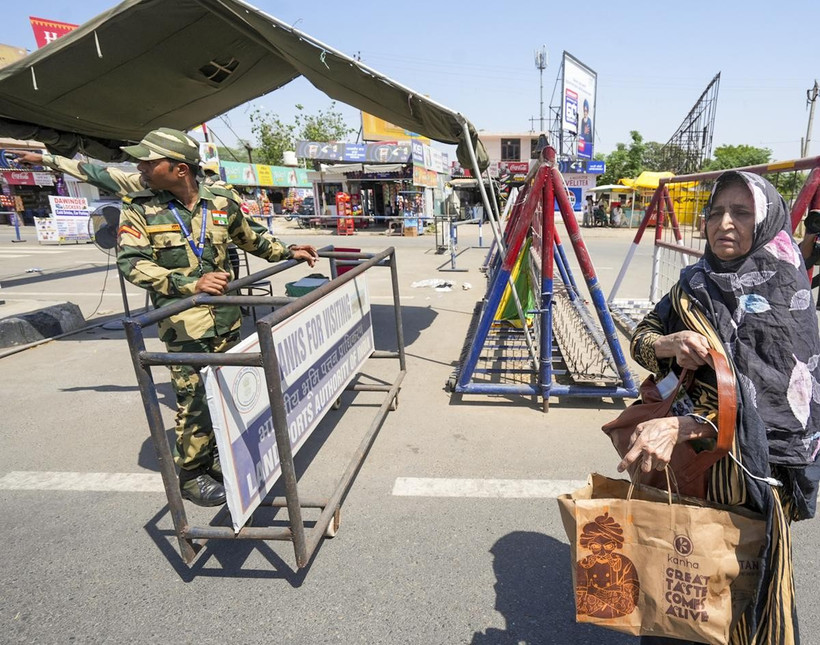 Pakistan mở cửa đón tín đồ Ấn Độ hành hương giữa căng thẳng leo thang 