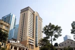 Một khách sạn tại trung tâm Thành phố Hồ Chí Minh được Cục Du lịch Quốc gia xếp vào top 10 khách sạn hàng đầu Việt Nam năm 2025. (Ảnh: Hồng Đạt/TTXVN)