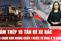 Khoảnh khắc va chạm khiến tấm thép 10 tấn rơi đè vào tài xế xe rác 