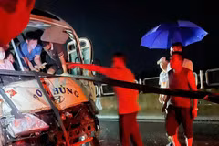 15 người gặp nạn trong vụ va chạm liên hoàn trên cao tốc Tuyên Quang - Phú Thọ