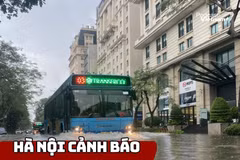 Hà Nội cảnh báo ngập cục bộ do mưa dông trên nhiều tuyến phố 