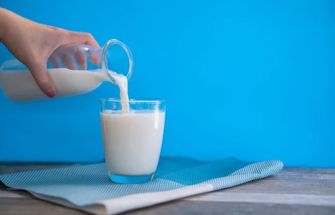 Kedelai merupakan makanan nabati kaya protein yang dapat dimakan utuh atau diolah menjadi berbagai bentuk seperti tahu atau susu kedelai. (Sumber: Getty Images) sua-dau.jpg