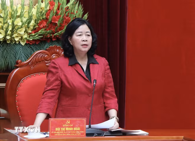 ttxvn-bui-thi-minh-hoai-2-resize.jpg