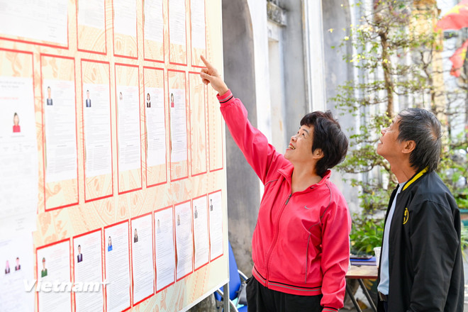 Lựa chọn mở đầu nhiệm kỳ mới