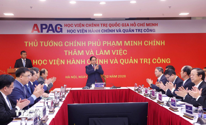 ttxvn-thu-tuong-lam-viec-voi-hoc-vien-hanh-chinh-va-quan-tri-cong-2-resize.jpg