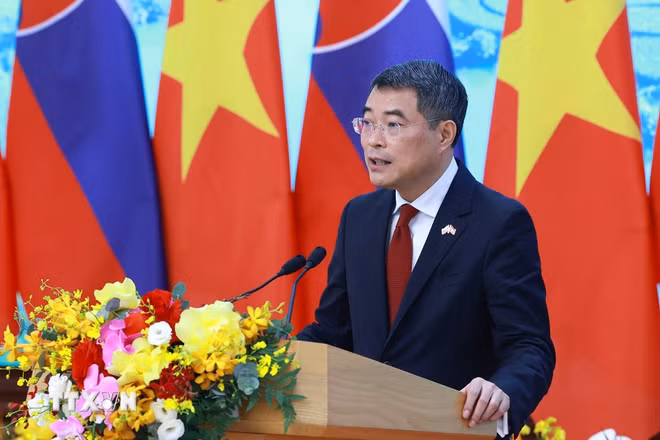 ttxvn-nang-cap-quan-he-viet-nam-slovakia-len-doi-tac-chien-luoc-2.jpg