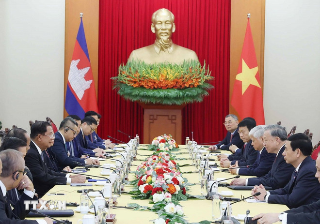 ttxvn-tong-bi-thu-tiep-hunsen-3-resize.jpg