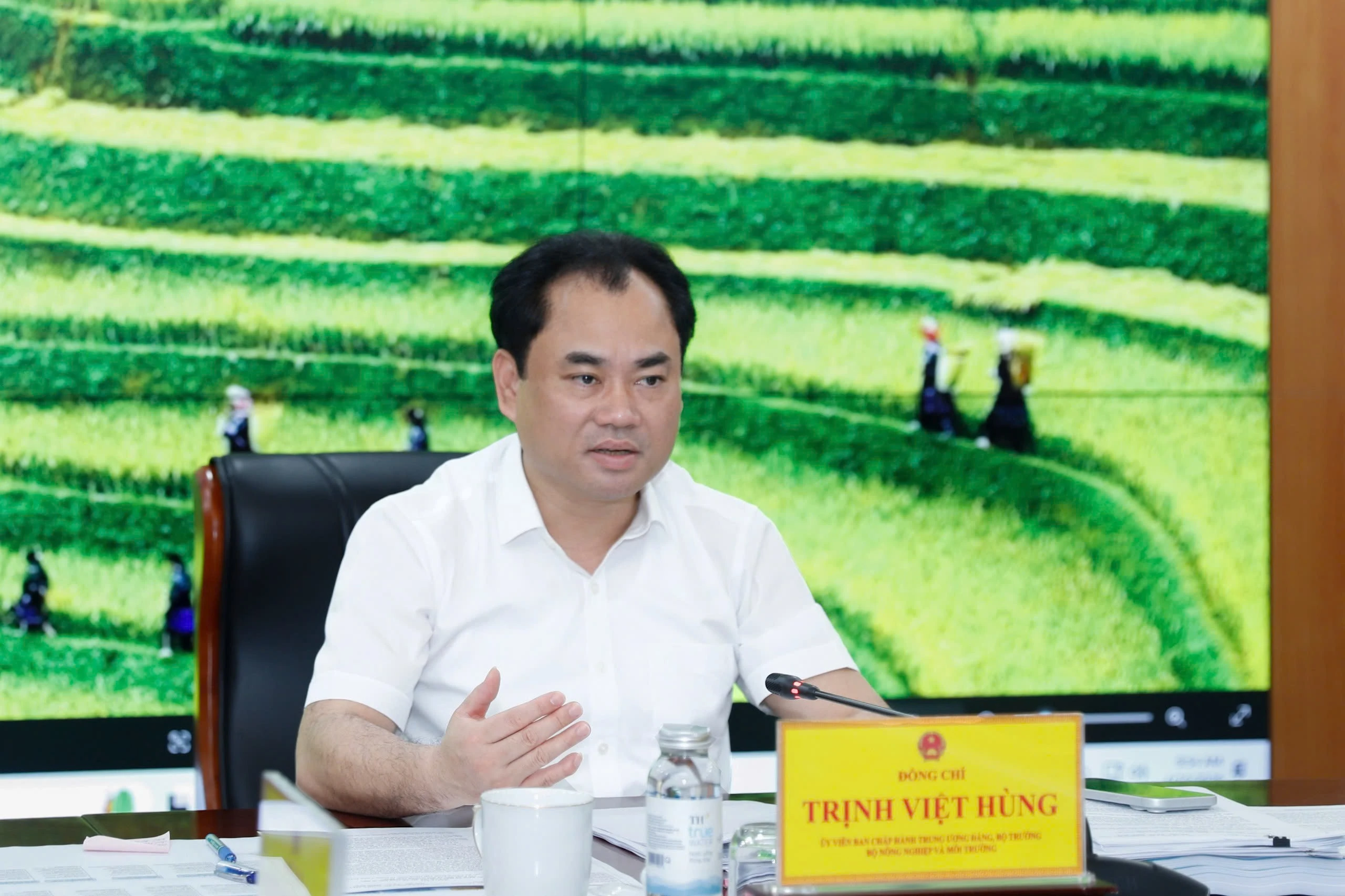 Bộ trưởng Trần Hồng Hà: Luật Đất đai, Môi trường sửa đổi phải đảm bảo 'sống được'
