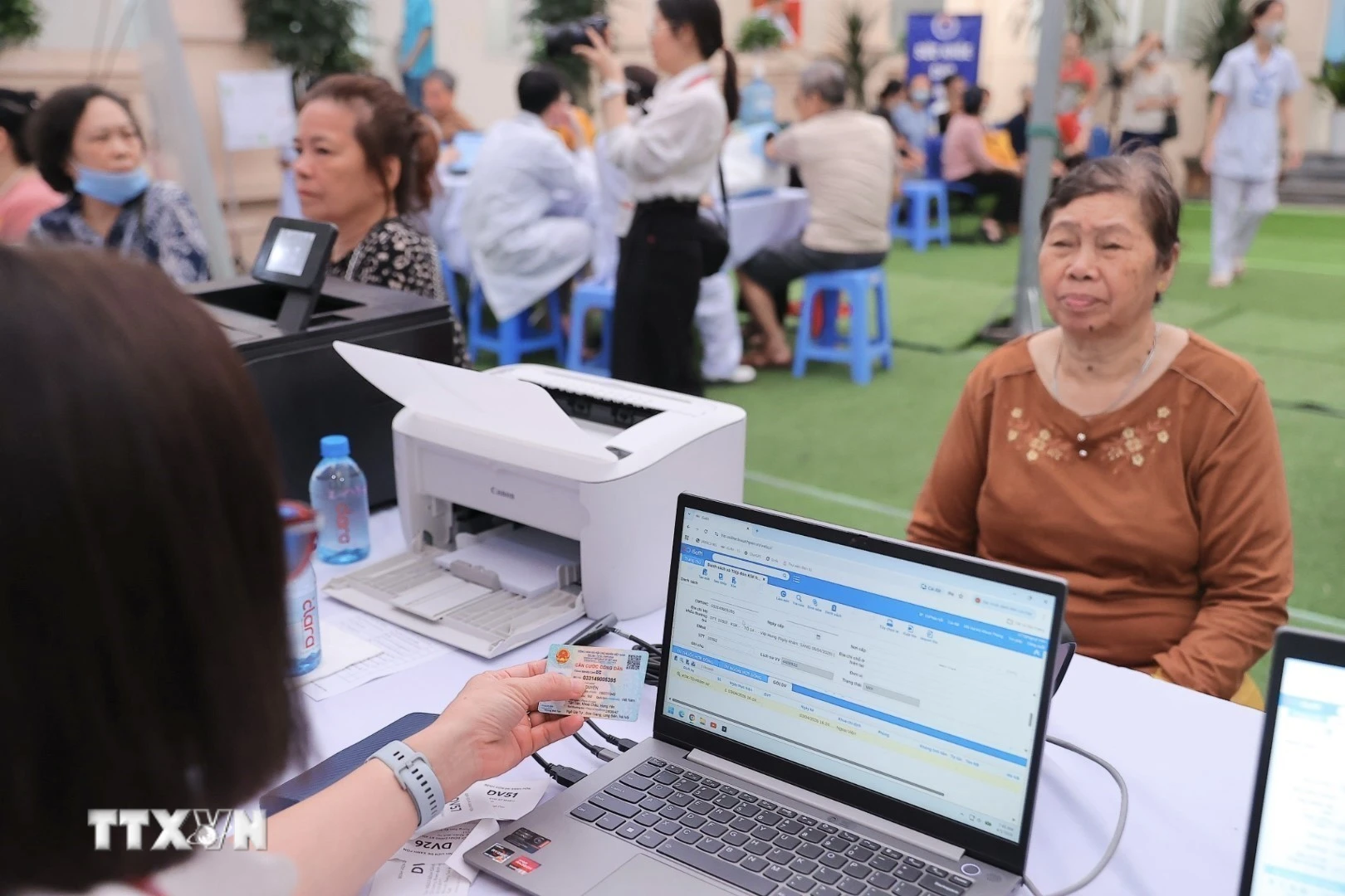 Bộ Y tế đẩy mạnh đảm bảo an sinh xã hội và quản lý dữ liệu đồng bộ