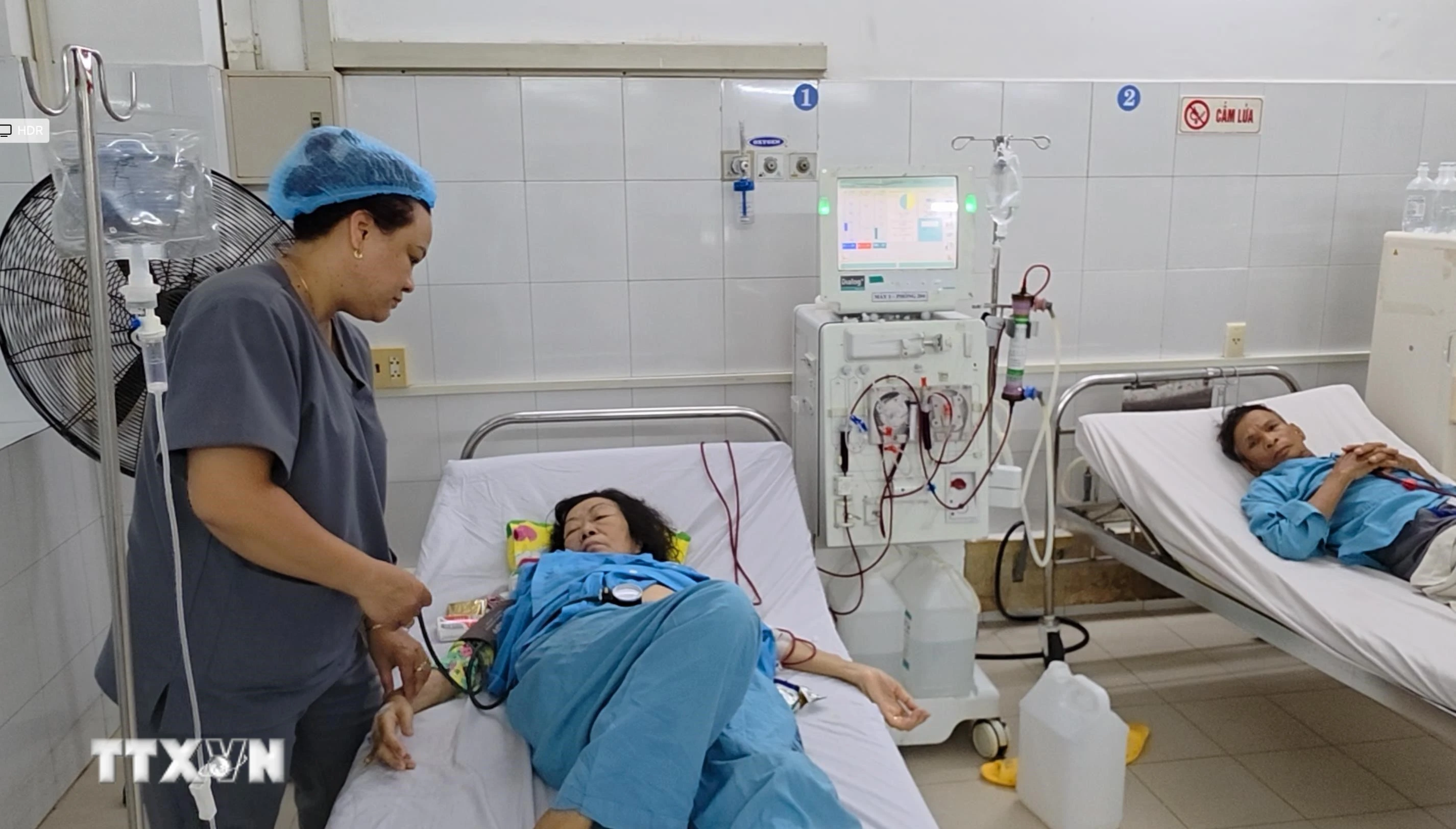 Hơn 125.000 bệnh nhân đang được điều trị và chăm sóc sức khỏe tại các cơ sở y tế