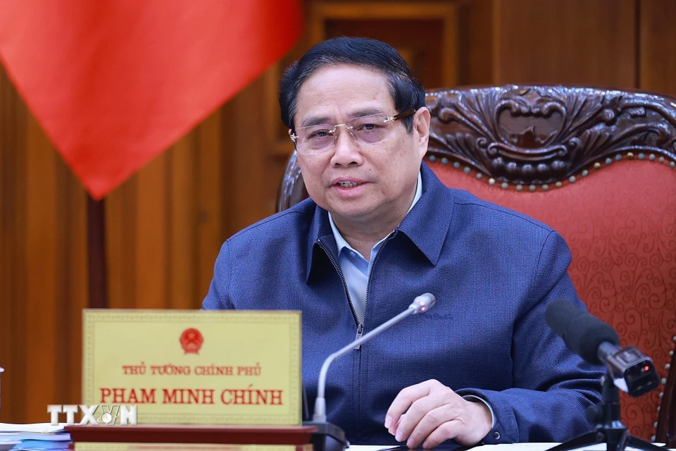 Thủ tướng Phạm Minh Chính chủ trì Phiên họp lần thứ sáu về sắp xếp, tinh gọn bộ máy của Chính phủ. (Ảnh: Dương Giang/TTXVN)