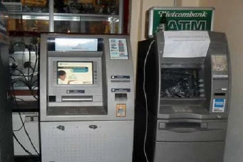 Bắt băng nhóm người Peru phá trụ ATM trộm tiền tỷ tại Khánh Hòa