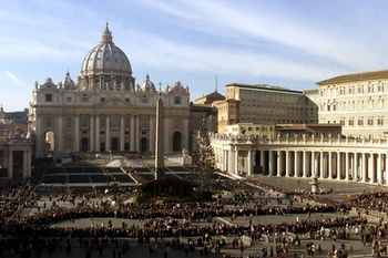 Vatican ký hiệp định thông tin với Italy nhằm chống trốn thuế 