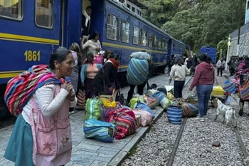 Peru nối lại một phần dịch vụ đường sắt đến thánh địa Machu Picchu 