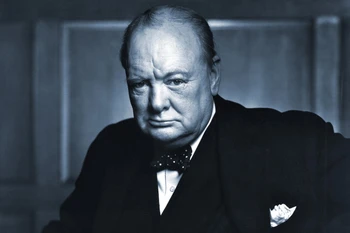 Bức ảnh cố Thủ tướng Anh Winston Churchill đang cau mày. (Nguồn: Alamy)