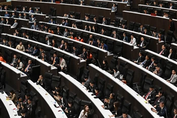 Các nghị sỹ Thái Lan tại phiên họp Quốc hội ở Bangkok hồi năm ngoái. (Ảnh: AFP/TTXVN)