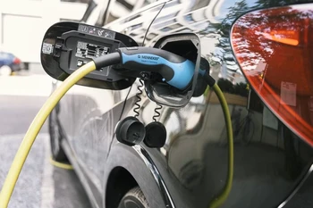 Thụy Sĩ: Số lượng xe ôtô điện tăng nhanh, chính phủ hủy bỏ miễn thuế 