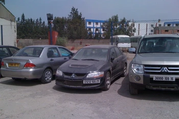 Kim ngạch nhập khẩu ôtô của Algeria giảm 20% trong năm 2014