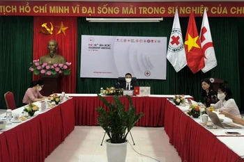 Các đại biểu phía Việt Nam tham dự hội nghị. (Nguồn: qdnd.vn)