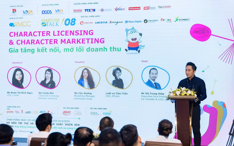 Ông Trần Xuân Bách, Bí thư Đoàn Thanh niên Bộ Khoa học và Công nghệ, phát biểu tại hội thảo. (Nguồn: Vietnam+)