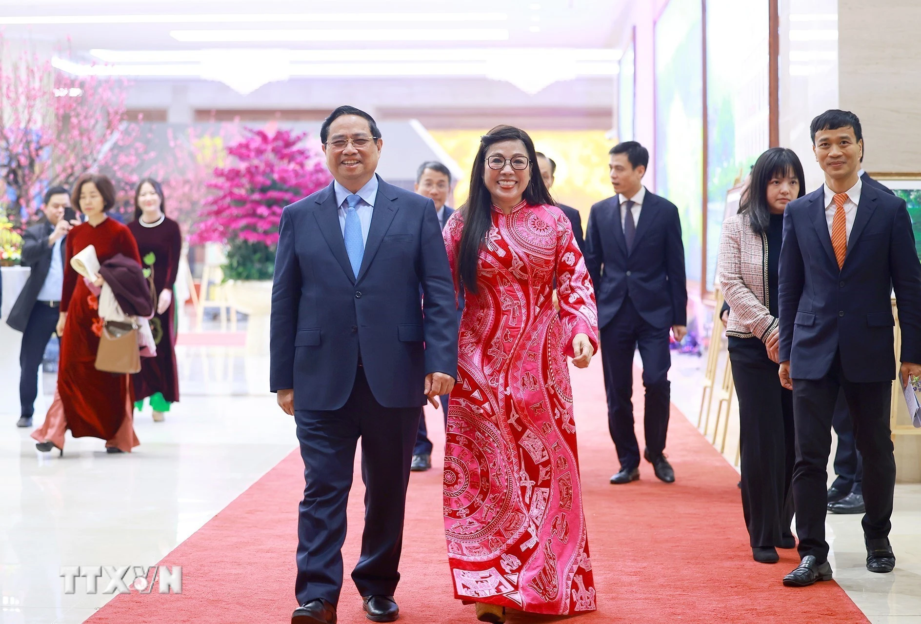 Thủ tướng và Phu nhân chủ trì chiêu đãi đoàn ngoại giao nhân dịp Tết Bính Ngọ