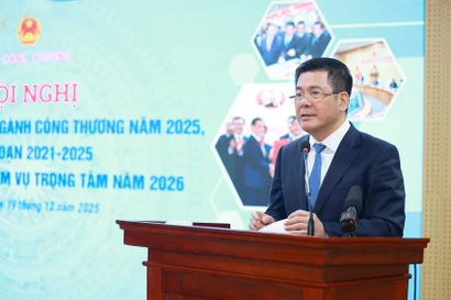 Bộ trưởng Bộ Công thương Nguyễn Hồng Diên phát biểu tại hội nghị. (Ảnh: Dương Giang/TTXVN)