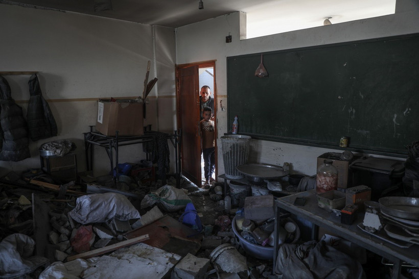 Tòa nhà bị phá hủy do xung đột tại Dải Gaza. (Ảnh: THX/TTXVN)