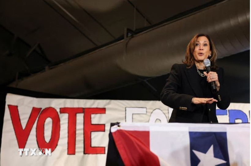 Phó Tổng thống Mỹ Kamala Harris trong cuộc vận động tranh cử ở Scranton, Pennsylvania, ngày 4/11/2024. (Nguồn: Reuters/TTXVN)