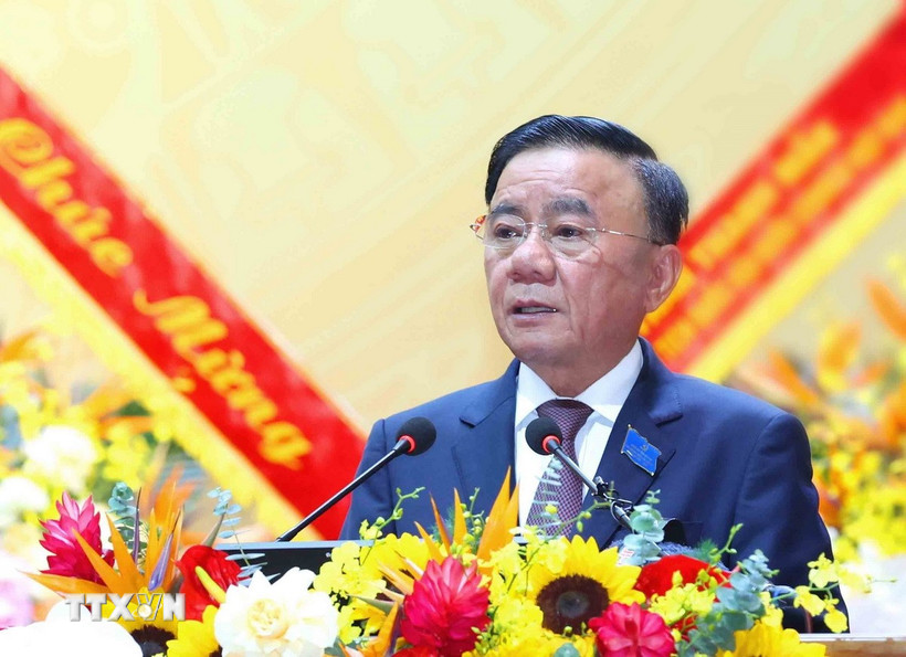 Ông Trần Cẩm Tú, Ủy viên Bộ Chính trị, Thường trực Ban Bí thư phát biểu chỉ đạo Đại hội. (Ảnh: Phương Hoa/TTXVN)