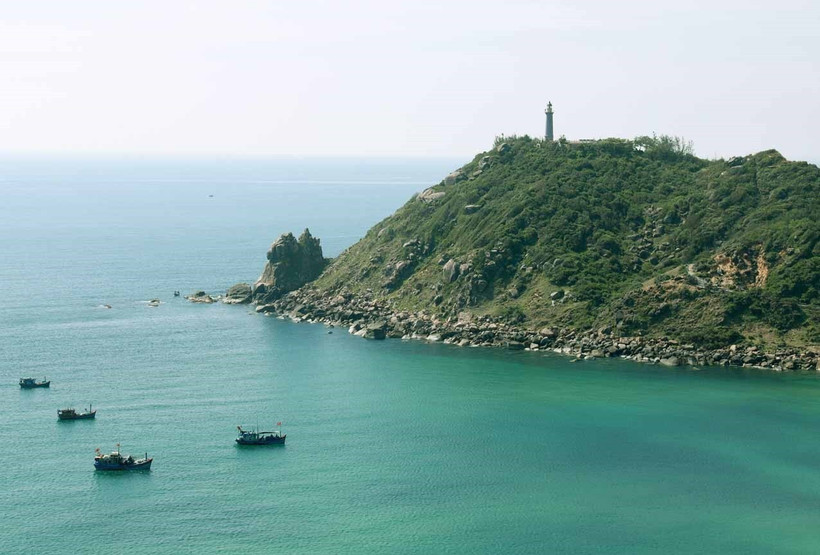 Quốc lộ 29 nối Phú Yên-Đắk Lắk có nhiều phong cảnh đẹp là tiềm năng phát triển du lịch. (Ảnh: Xuân Triệu/TTXVN)