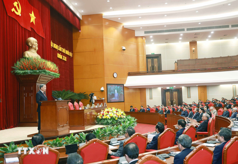 Tổng Bí thư Tô Lâm phát biểu bế mạc Hội nghị lần thứ 11 Ban Chấp hành Trung ương Đảng khóa XIII. (Ảnh: Thống Nhất/TTXVN)