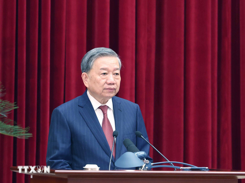 Tổng Bí thư Tô Lâm phát biểu bế mạc Hội nghị lần thứ 11 Ban Chấp hành Trung ương Đảng khóa XIII. (Ảnh: Thống Nhất/TTXVN)
