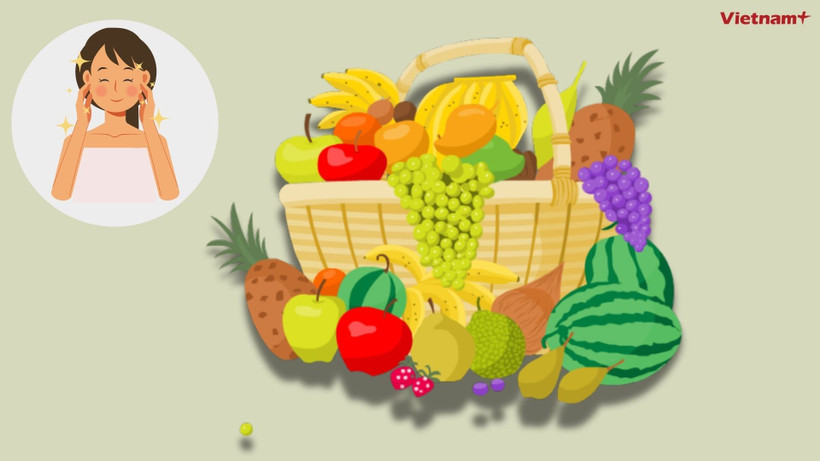 Chế độ ăn bao gồm các loại thực phẩm giàu chất dinh dưỡng có thể làm chậm các dấu hiệu lão hóa. (Nguồn: Vietnam+)