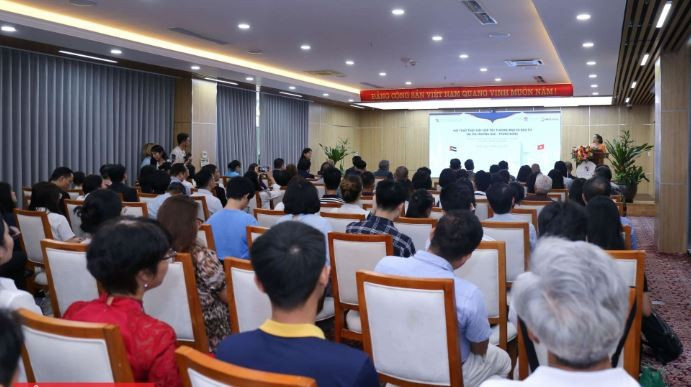 Cục Xúc tiến thương mại (Bộ Công Thương) phối hợp tổ chức Hội thảo “Thúc đẩy hợp tác thương mại và đầu tư tại thị trường UAE-Trung Đông.” (Nguồn: Tạp chí Công Thương)