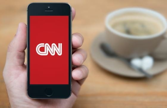 CNN tạm rút nội dung khỏi Apple News. (Nguồn: Alamy)