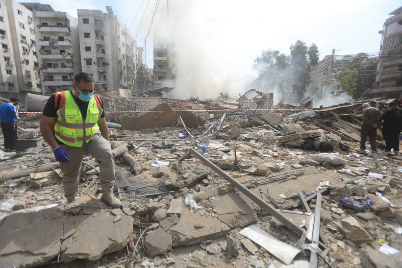 Tòa nhà ở ngoại ô Beirut, Liban bị phá hủy sau các cuộc không kích của Israel, ngày 28/3/2025. (Ảnh: THX/TTXVN)