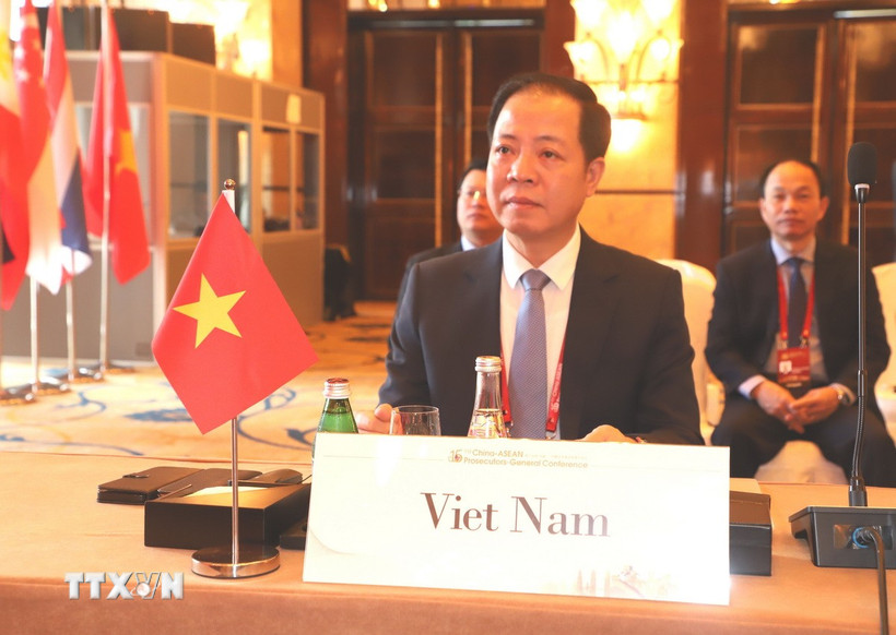 Phó Viện trưởng Viện Kiểm sát Nhân dân tối cao Việt Nam Trần Hải Quân tại lễ khai mạc hội nghị. (Ảnh: Xuân Vịnh/TTXVN)