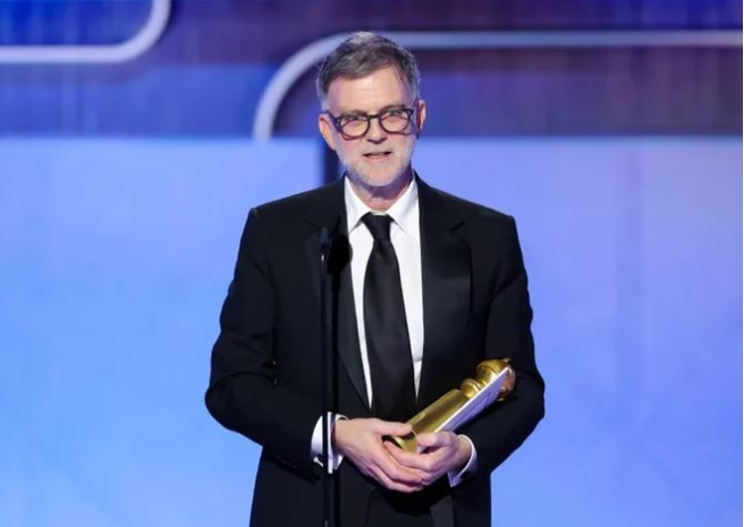 Chiến thắng của “One Battle After Another” cũng giúp Paul Thomas Anderson trở thành đạo diễn thứ hai trong lịch sử Quả cầu vàng giành trọn bộ giải thưởng dành cho phim-đạo diễn-kịch bản, sau nhà làm phim Oliver Stone với “Born on the Fourth of July.” (Nguồn: Getty Images)