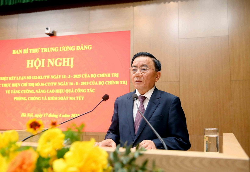 Ông Trần Cẩm Tú, Ủy viên Bộ Chính trị, Thường trực Ban Bí thư, phát biểu chỉ đạo hội nghị. (Ảnh: Phương Hoa/TTXVN)