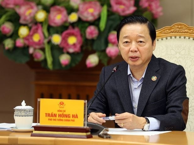 Phó Thủ tướng Trần Hồng Hà, Chủ tịch Ủy ban An ninh hàng không dân dụng quốc gia, chủ trì cuộc họp Ủy ban về công tác chuẩn bị tổng kết nhiệm kỳ 5 năm và ra mắt Ủy ban mới sau kiện toàn. (Nguồn: Báo Chính phủ)