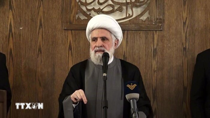 Thủ lĩnh nhóm vũ trang Hezbollah Sheikh Naim Qassem. (Nguồn: IRNA/TTXVN)