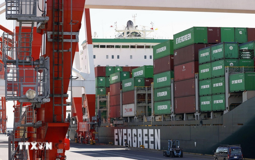 Quang cảnh cảng hàng hóa tại Tokyo, Nhật Bản. (Nguồn: Kyodo/TTXVN)