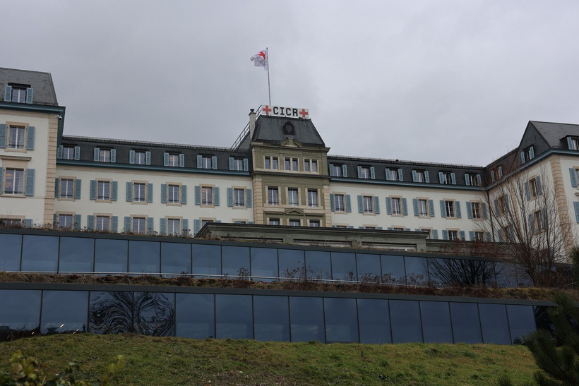 Trụ sở bảo tàng Chữ thập Đỏ và Trăng Lưỡi liềm Đỏ Quốc tế ở Geneva. (Ảnh: Anh Hiển/TTXVN)