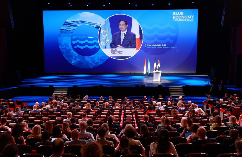 Thủ tướng Phạm Minh Chính phát biểu tại Diễn đàn Tài chính và Kinh tế xanh của Hội nghị Đại dương Liên hợp quốc lần thứ ba (UNOC 3). (Ảnh: Dương Giang/TTXVN)