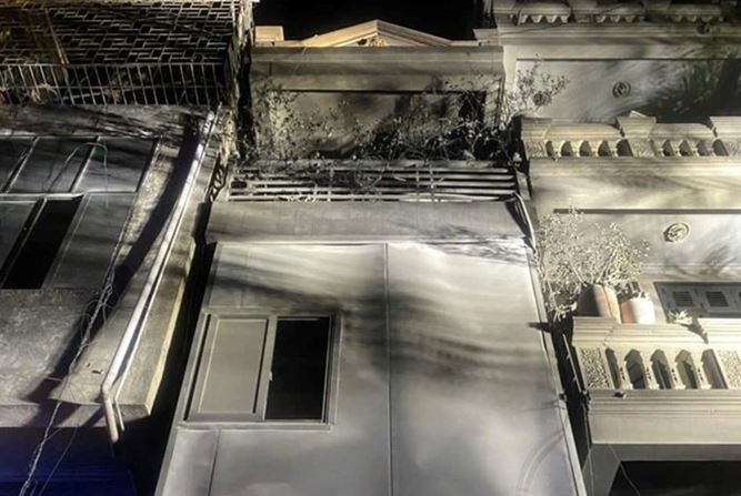 Mặt trước ngôi nhà xảy ra cháy. (Nguồn: Công an cung cấp).