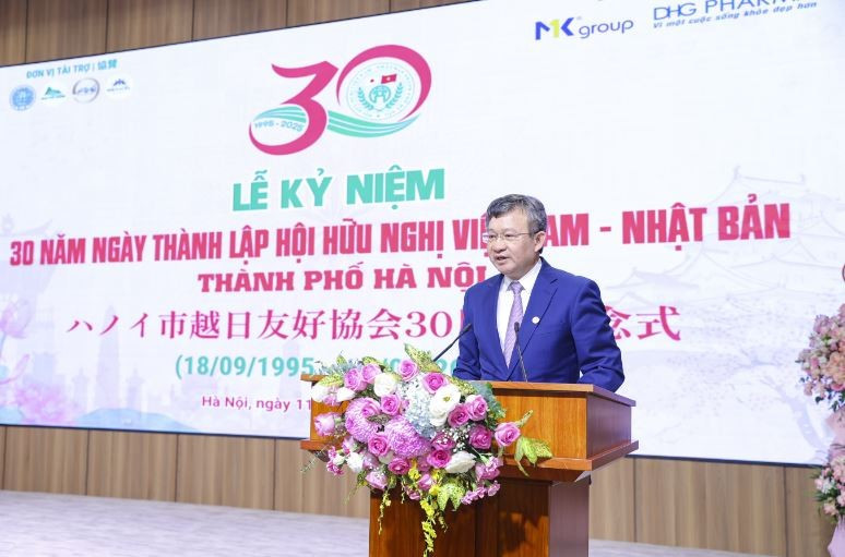Ông Nguyễn Ngọc Kỳ, Chủ tịch Liên hiệp các tổ chức hữu nghị thành phố Hà Nội, phát biểu. (Nguồn: Tạp chí Thời đại)