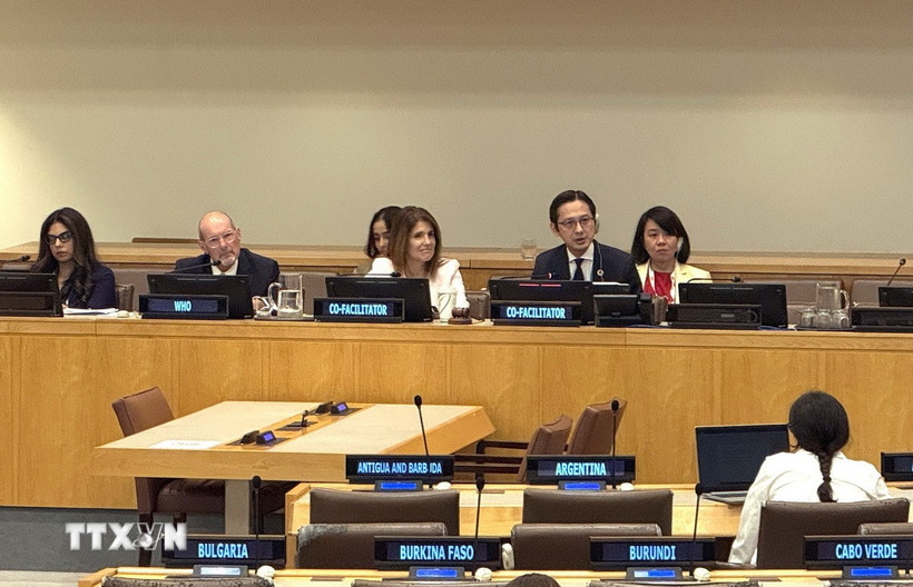 Đại sứ Đỗ Hùng Việt, Trưởng Phái đoàn thường trực Việt Nam tại Liên hợp quốc, chủ trì phiên họp điều phối. (Nguồn: TTXVN phát)