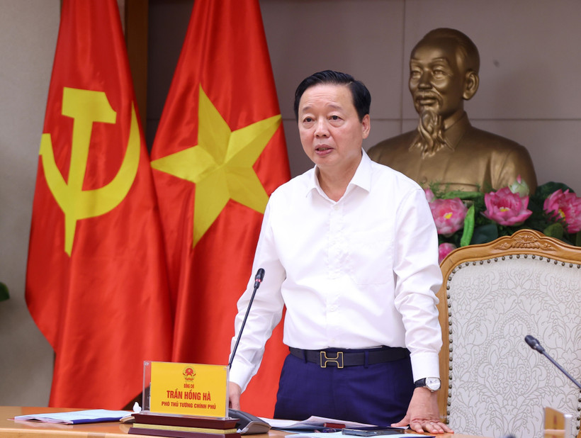 Phó Thủ tướng Trần Hồng Hà phát biểu chỉ đạo. (Ảnh: Văn Điệp/TTXVN)