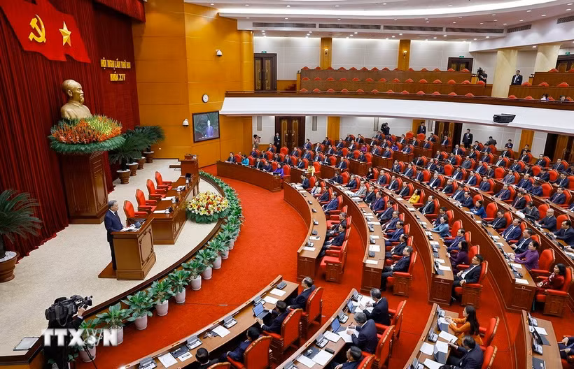 Phiên bế mạc Hội nghị lần thứ hai Ban Chấp hành Trung ương Đảng khóa XIV. (Ảnh: Doãn Tấn/TTXVN)